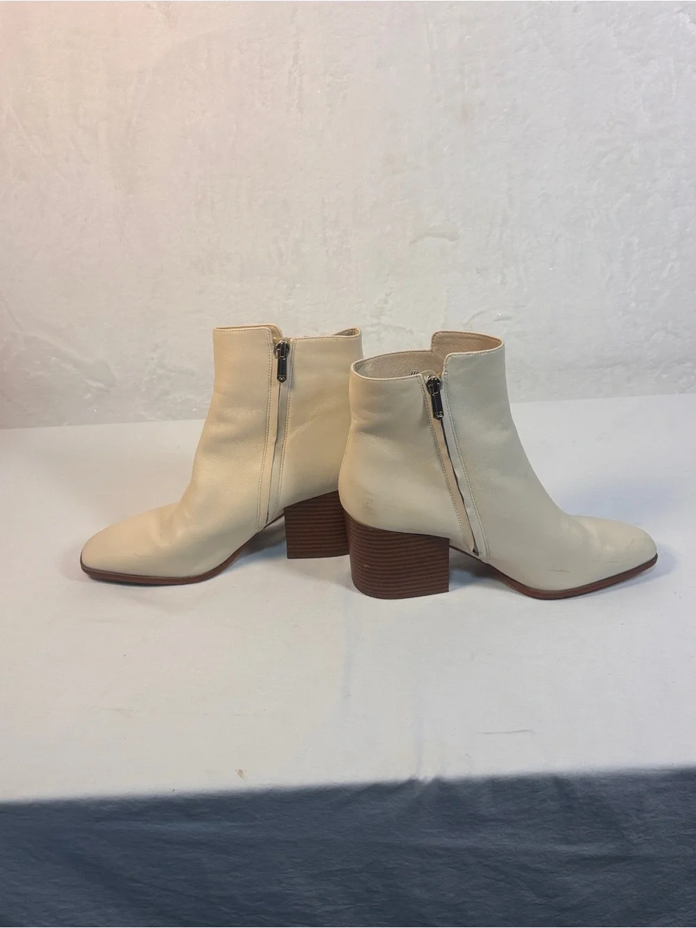 Sam Edelman Cari Ivory Leather Square Toe Block Heel Ankle Boots Sz 10